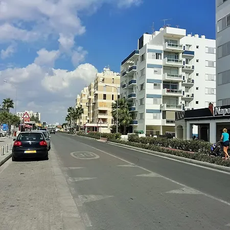 16 Sandy Apartmán