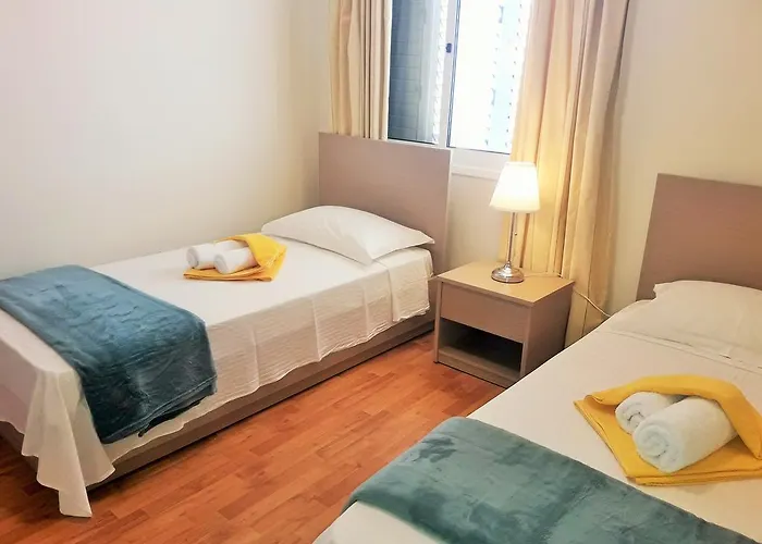 16 Sandy * 拉纳卡